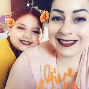 Meet your Posher, Viviana